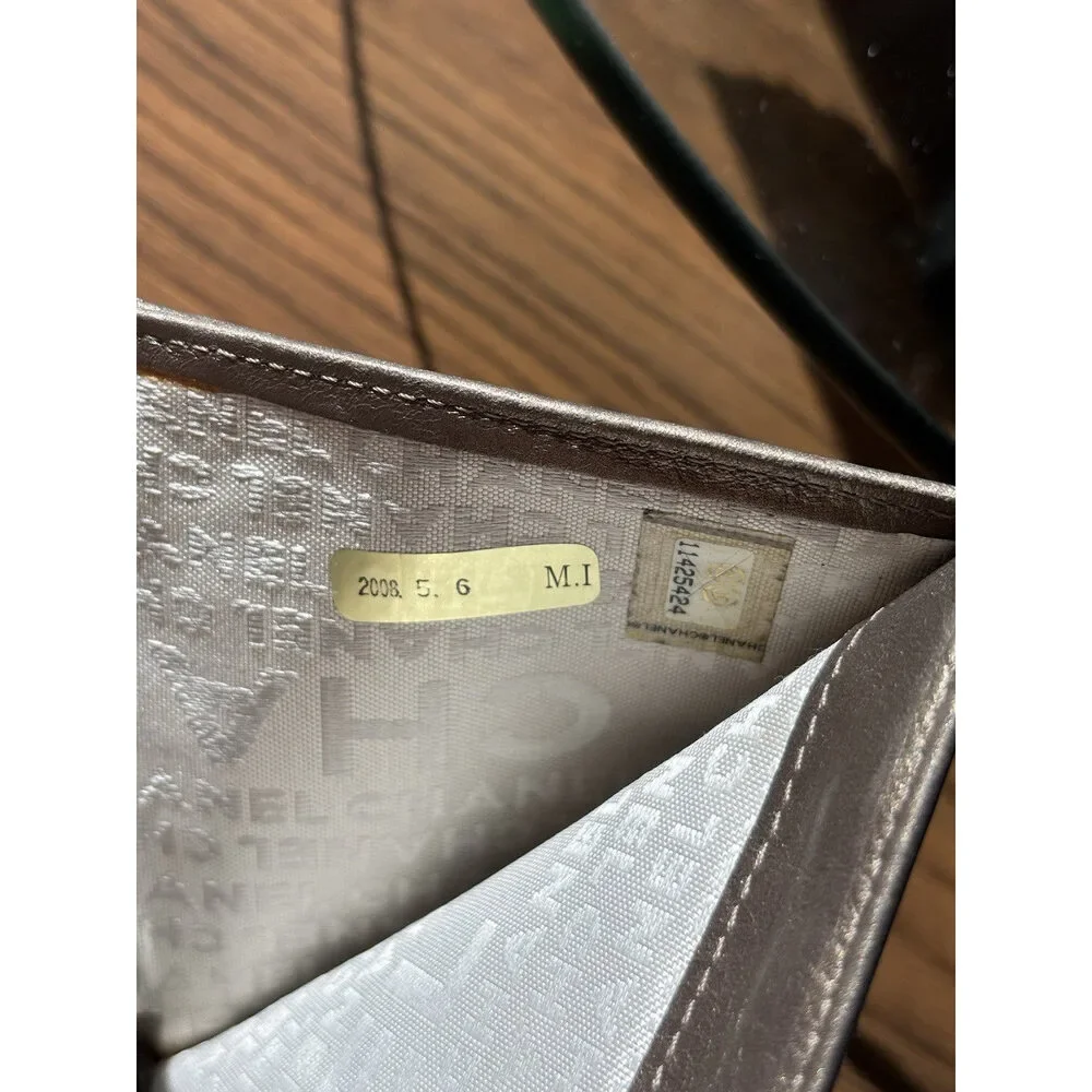 CHANEL vintage cambon